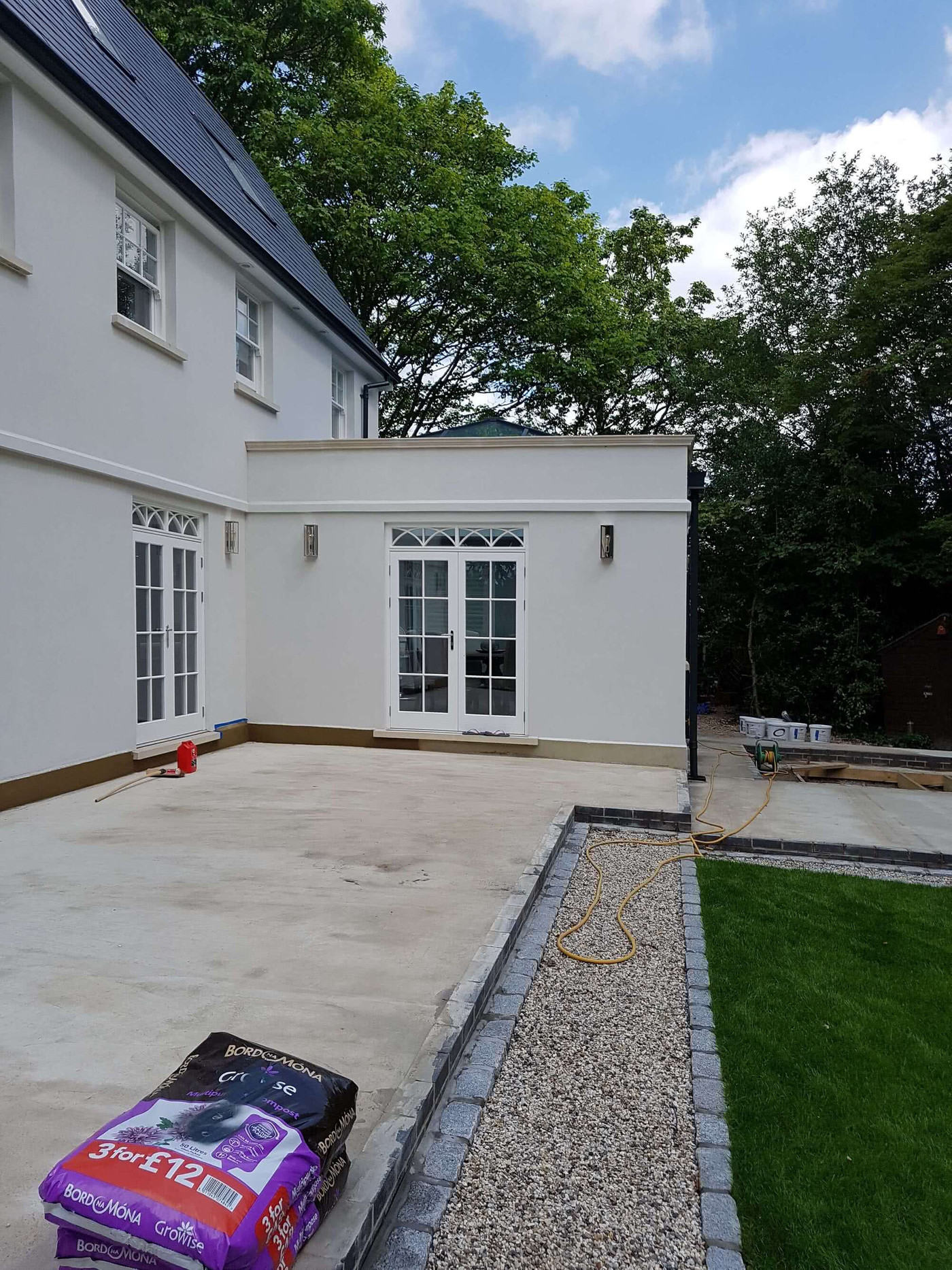 Example of a domestic rendering project completed by R. Fulcher & Sons